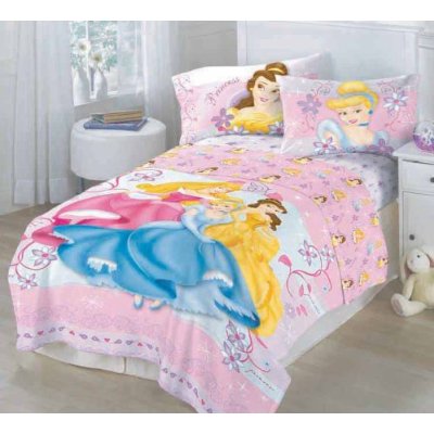 Disney Princess Bedding Loving Hearts on Thedisney Princess Comforter Fancy Nancy Disney Princess Twist Of
